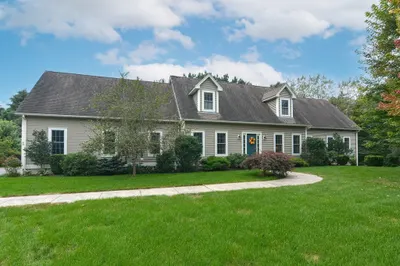 48 Whitcomb Rd 1
