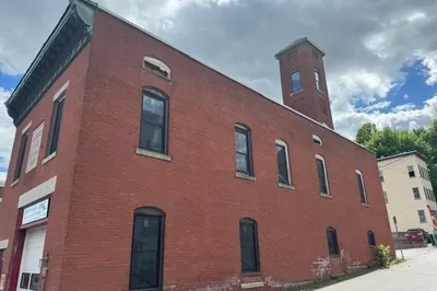 395 Water St 1