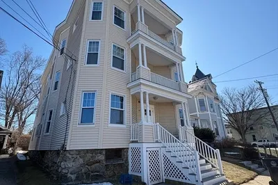 87 Webster St #1