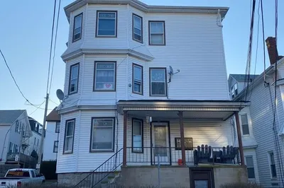 150 Forest St #3R
