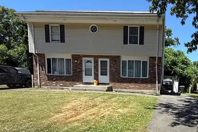 16 Jennings St #16 1