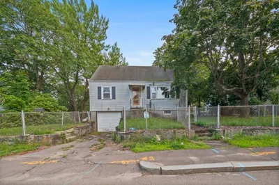178 Pond St
