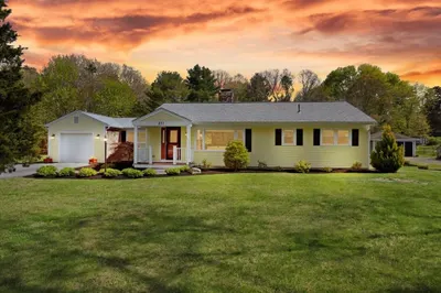271 Barlows Landing Road 1