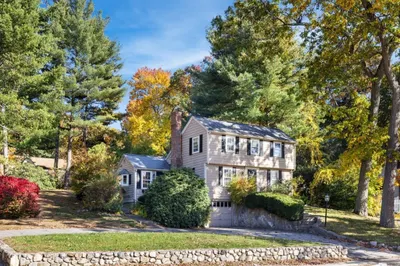 951 Main Street 1