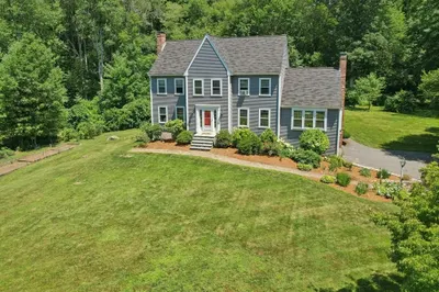 10 Sadler Road 1