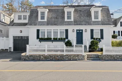 23 Border St