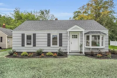 258 Pleasant St