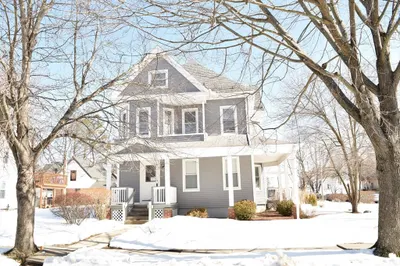 18 Harrison Ave 1