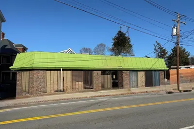 173 Pine St 1