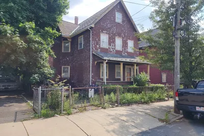 10 Pearl St