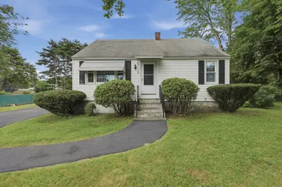 51 Lee Ave
