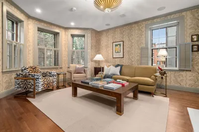 4 West Hill Place #4