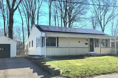 38 Waterman Rd 1