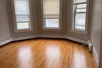 43 Sturbridge St #3 1