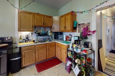 36 Mozart St #2