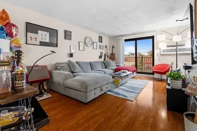 7 Park Ave #25 1