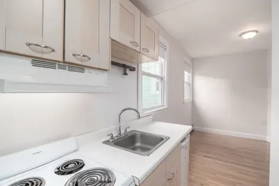 50 Columbus Ave #4B
