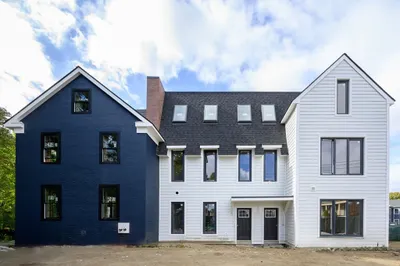 19 Ashland St #19
