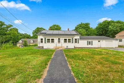 270 N Brookfield Road 1