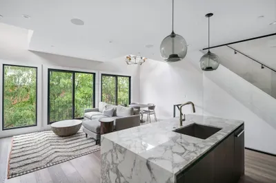 320 Shawmut Ave #4 1