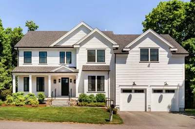 19 Cottage St 1