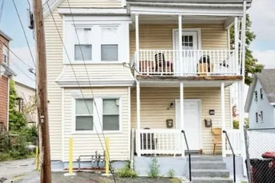 20 Johnson Ct 1