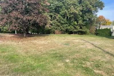 11 Madigan Ln
