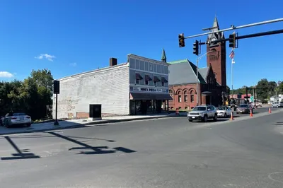 114 Main St