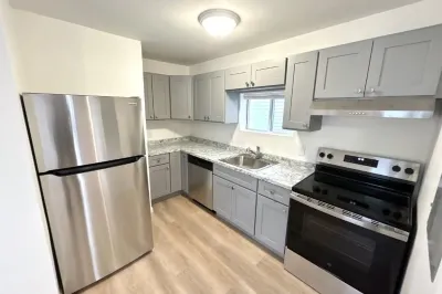 47 Everett Street #1 1
