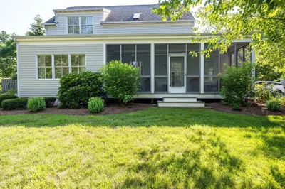 14 Hathaway Pond Circle #14