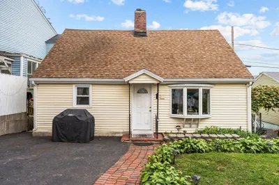 38 Cady St 1