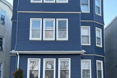 16 Fowler St