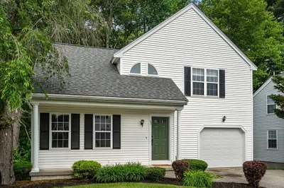 52 Meadowood Rd 1