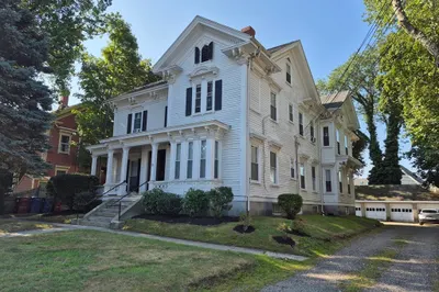 126 W. Wyoming Ave #5 1