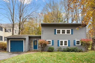 62 Littleton Rd