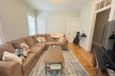 46 Dustin Street #1