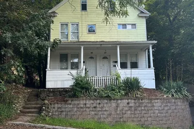97-99 Brookline Ave #2 1