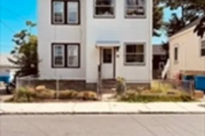 76 Sunnyside Ave 1