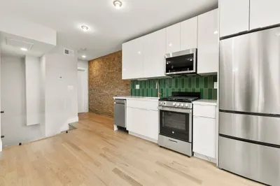 127 Saratoga St #3
