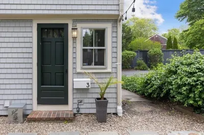 176 South Street #3 1