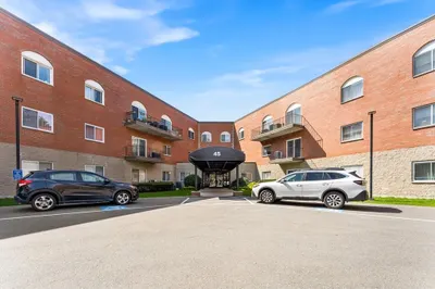 45 Loomis St #108 1