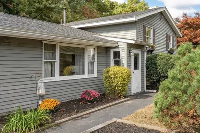 70 Catherine Dr