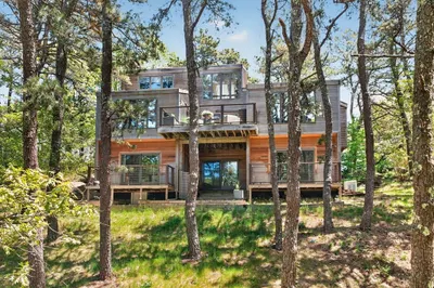 30 Chequessett Knolls Drive 1