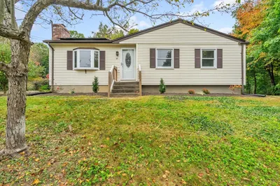 51 Valley View Dr