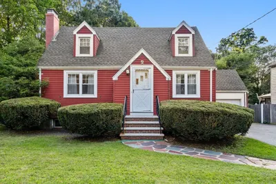 6 Windsor Rd
