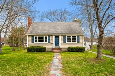 12 Dunshire Dr 1