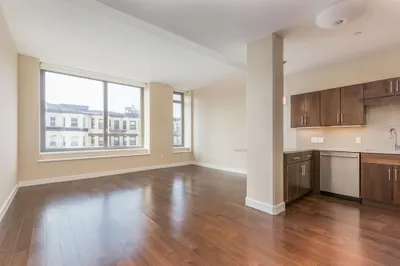43 Westland Ave. #401 1