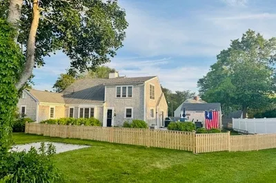 11 Seaside Ave 1