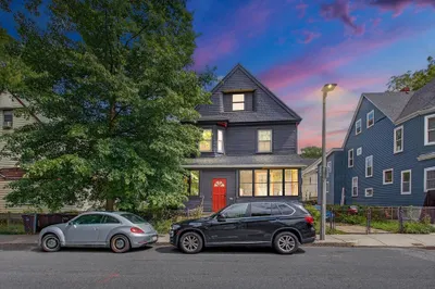 14 Whitman St