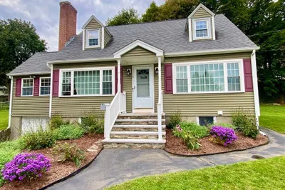 16 Atwood Ave